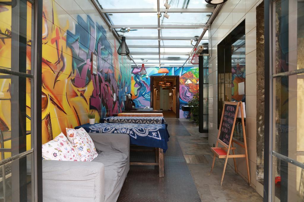 Shanghai Old West Gate Hostel Shanghaj Pokój zdjęcie