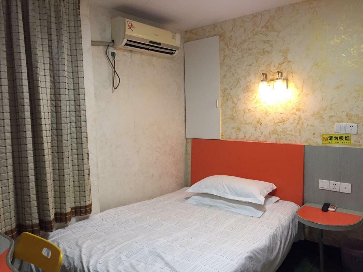 Shanghai Old West Gate Hostel Shanghaj Zewnętrze zdjęcie